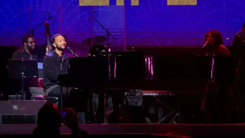 Elton John Leads ‘Devil Wears Prada’ at 2026 Broadway Conference