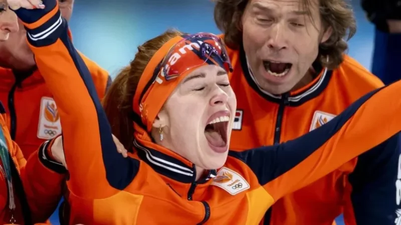 Rijpma-de Jong Wins Olympic Gold in 1,500 Meters