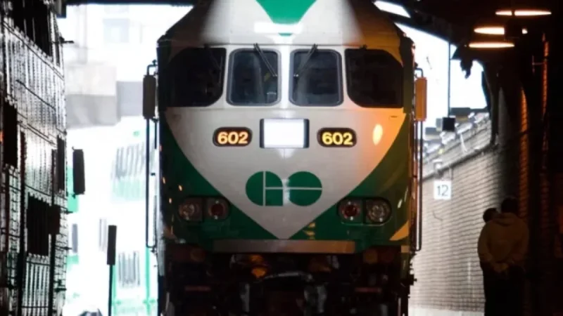 GO Transit Introduces Extra Lakeshore West Train for Canada-U.S. Hockey Final