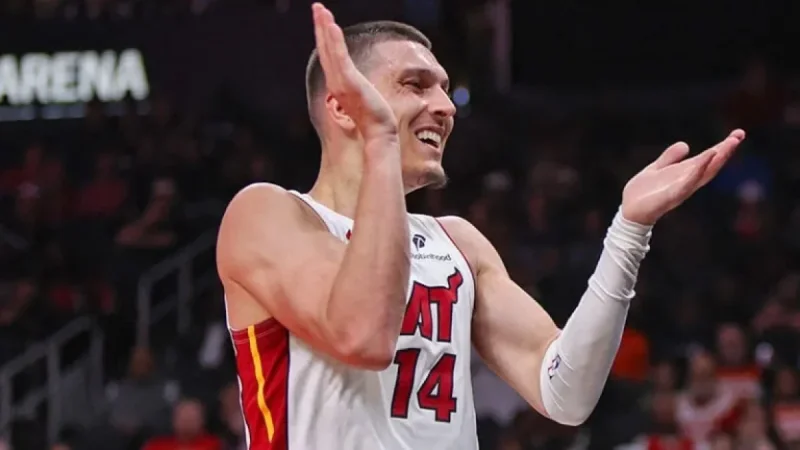 Predictions, Picks & Odds for Grizzlies vs Heat NBA Clash Tonight