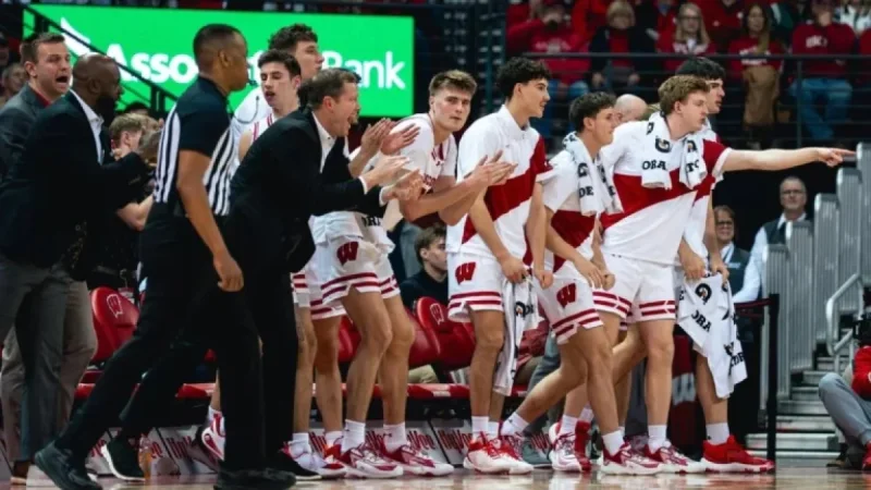Top 5 Facts: UW vs. Iowa Showdown