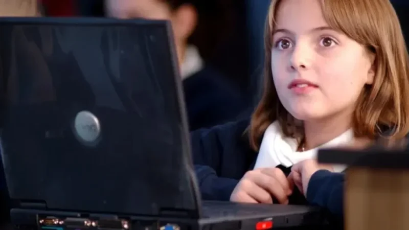 U.S. Invests $30 Billion in Tech, Results in Decline in Cognitive Skills
