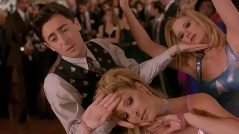Alan Cumming Updates on ‘Romy & Michele’ Sequel Filming Progress