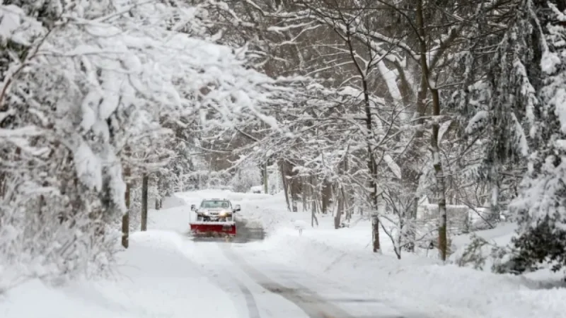 New York City Schools Reopen Amid Winter Snowstorm – Live Updates