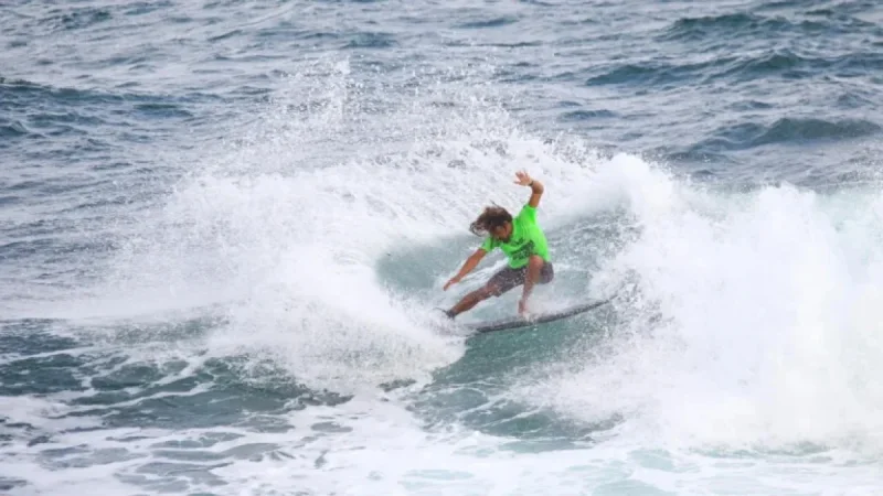 Carlos Munoz Advances in BTMI Barbados Surf Pro Title Defense