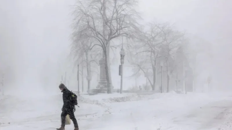 Northeast Buried as Blizzard Dumps Up to 3 Feet of Snow