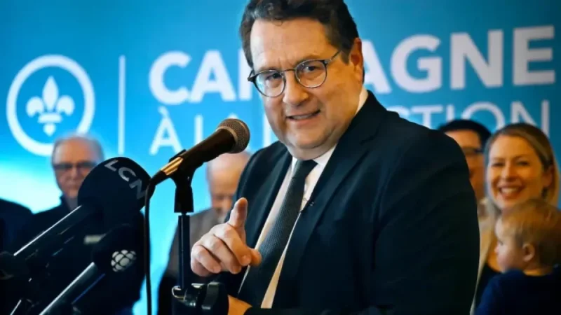 Quebec Unions Compare Drainville to Trump Over Ending Permanent Tenure