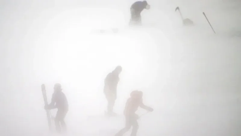 Winter Storm Strikes East Coast: Analysis and Photos by NPR