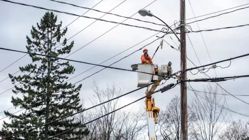 31,000 Power Outages Reported in Sherbrooke