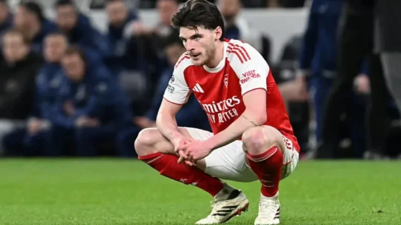 Arsenal Star Criticized for Crucial Error in Tottenham Derby