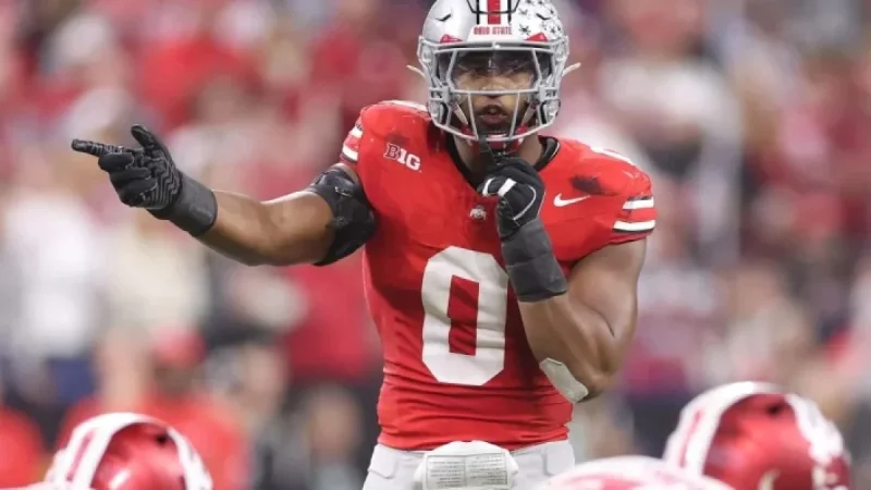 Broncos Scout Top Linebackers at NFL Combine