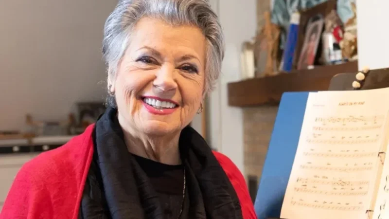 Ginette Reno Celebrates 80th Birthday on ‘En Direct de l’Univers’