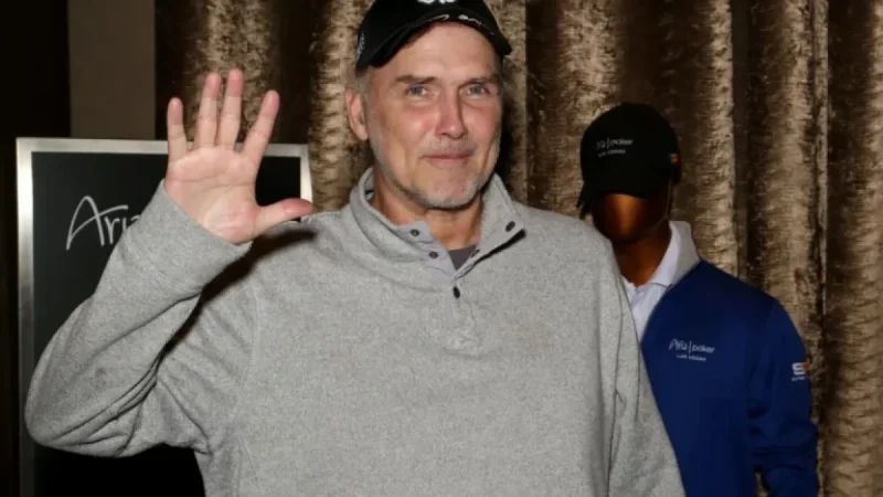 Norm Macdonald Invites O.J. Simpson After Years of Criticism