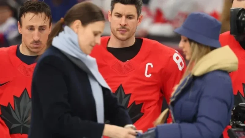 Sidney Crosby Placed on IR, Will Miss at Least Four Weeks