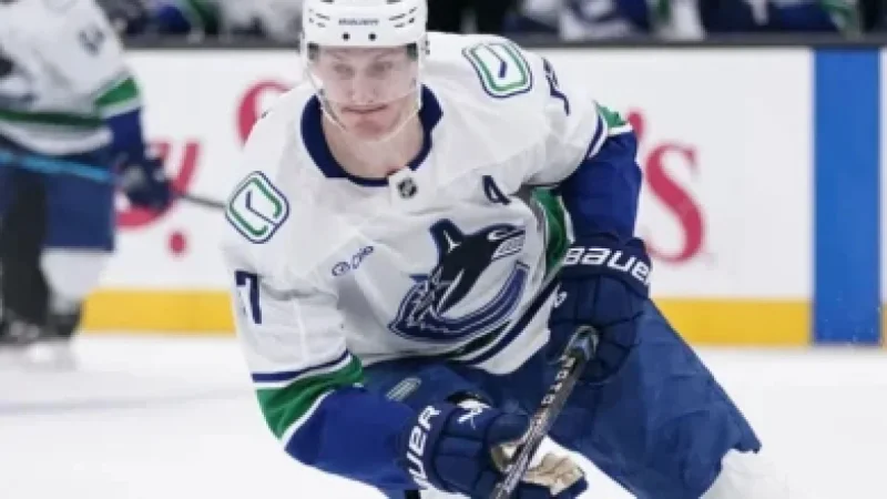 Lightning Coach Cooper to Miss 2 Games After Father’s Death