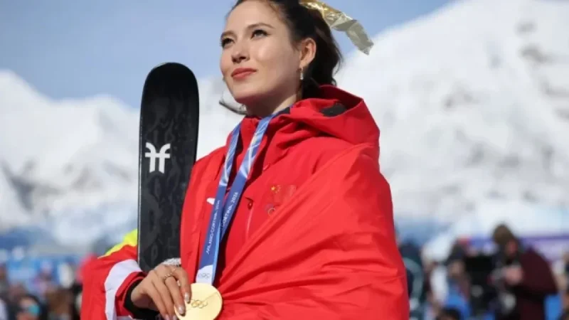 Olympic Champion Eileen Gu Rewires Mindset for Greater Success