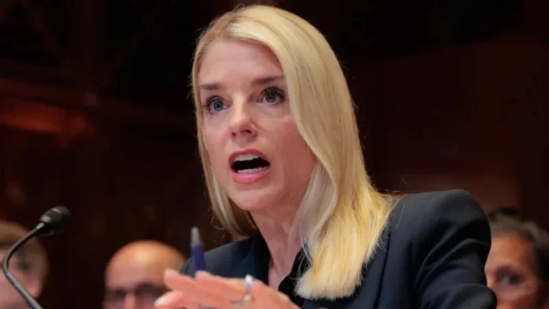 Pam Bondi Faces New Legal Setback in FBI Raid Case on Reporter
