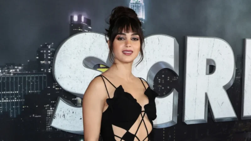Protesters Rally at ‘Scream 7’ Premiere, Denounce Melissa Barrera’s Firing