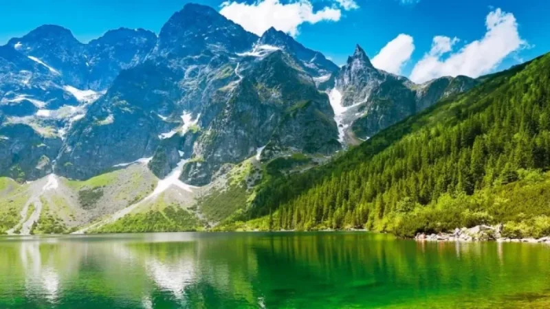 Tui Expands Lakes & Mountains Program with Polish Fairytale Town