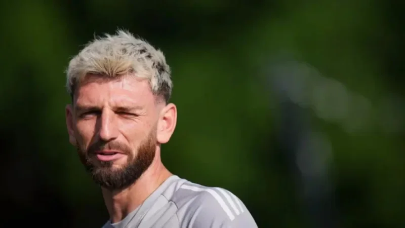 Whitecaps Secure MLS Defender of the Year Blackmon Until 2030