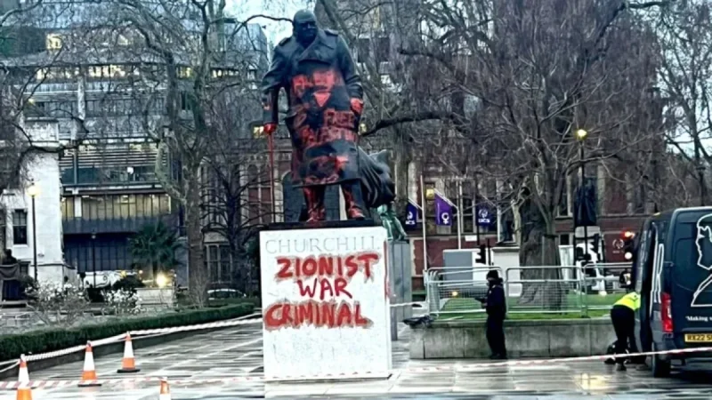 Churchill Statue in Parliament Square Vandalized with ‘Zionist War Criminal’