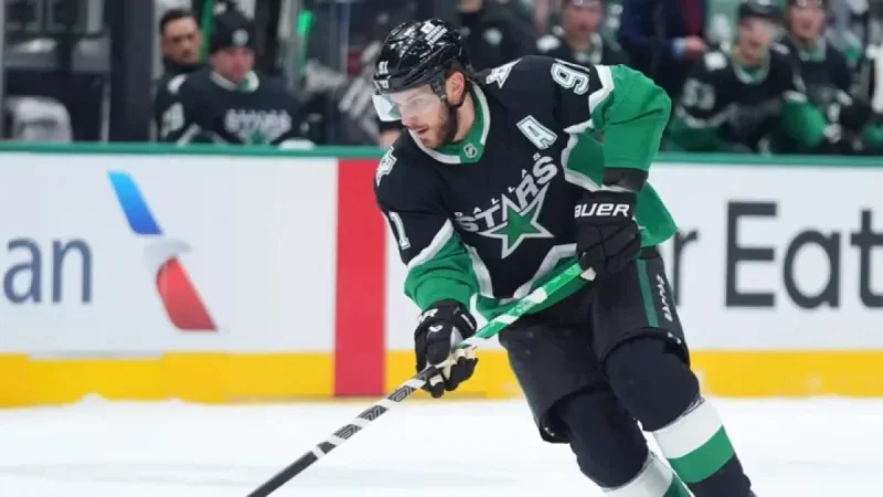 Seguin’s Knee Injury Sidelines Stars Player for Season Before Trade Deadline