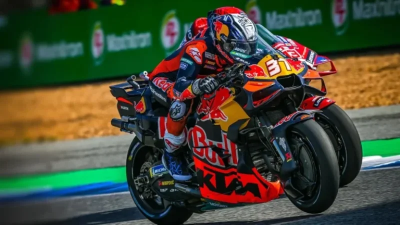 Acosta Battles Marc Marquez to the Finish in Buriram