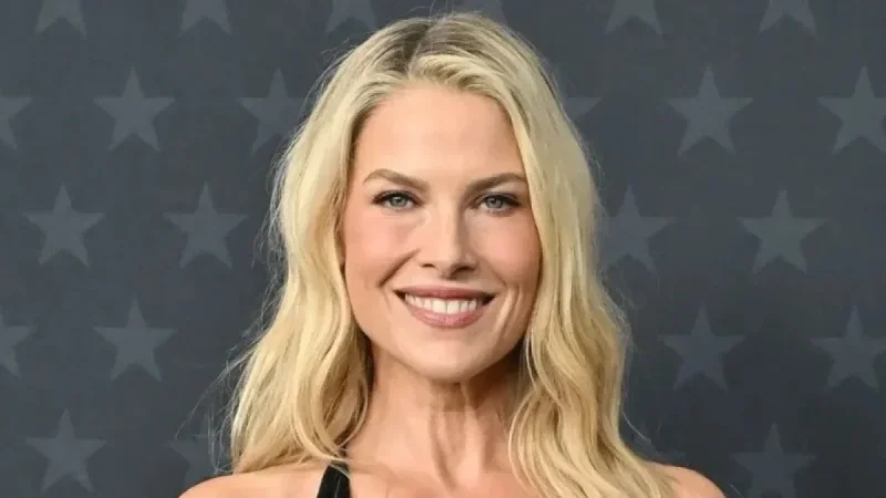 Ali Larter’s Stunning Moments Captured in Photos