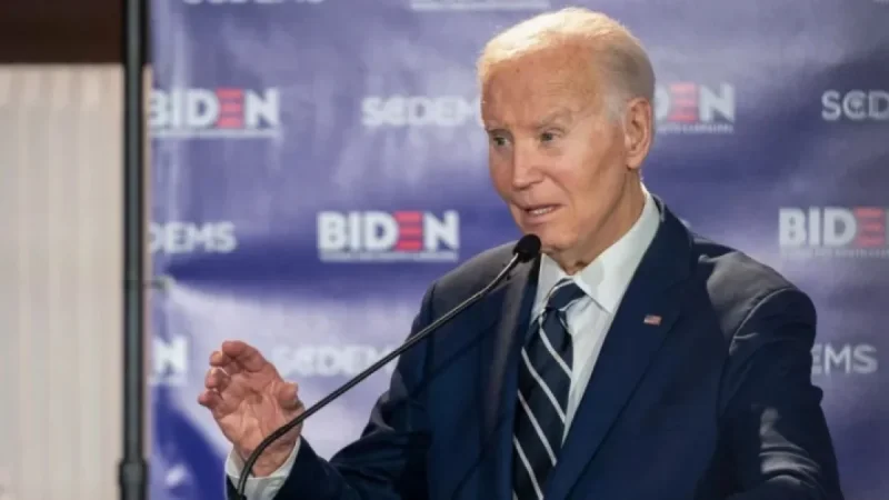Biden Highlights Trump’s Declining Favorability in South Carolina Speech