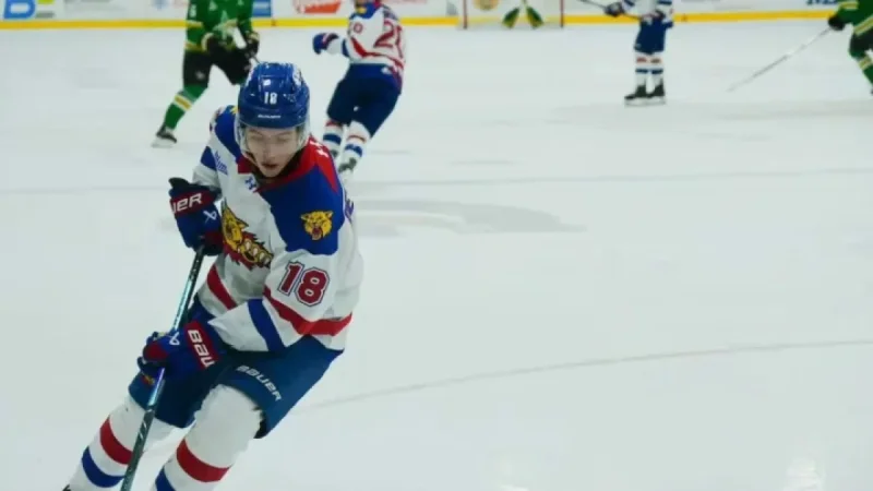 Caleb Desnoyers Scores 200th Point with Six-Point Game Performance