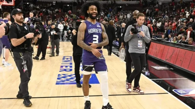 Coby White Excels in Hornets Debut, Returns to United Center Post-Trade