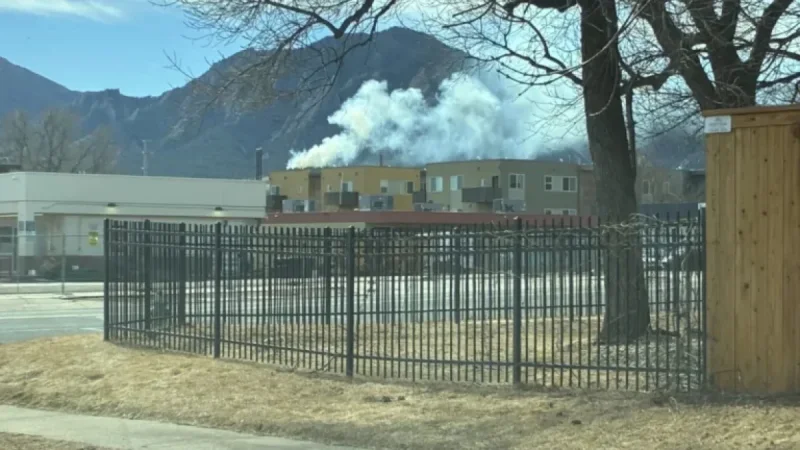 Crews Battle Boulder Wildfire Southwest of Chautauqua