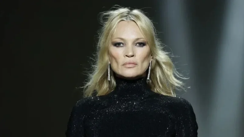 Kate Moss Stuns in G-String Finale at Gucci Fashion Show