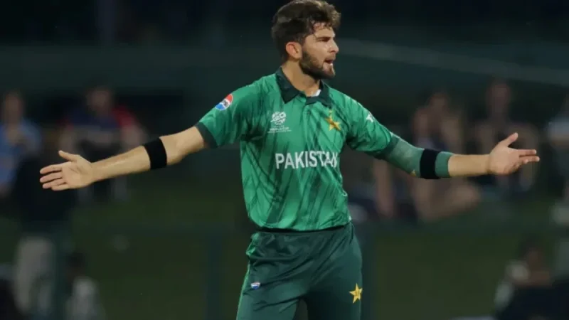 Live: Pakistan Battles Sri Lanka in T20 World Cup Super Eights