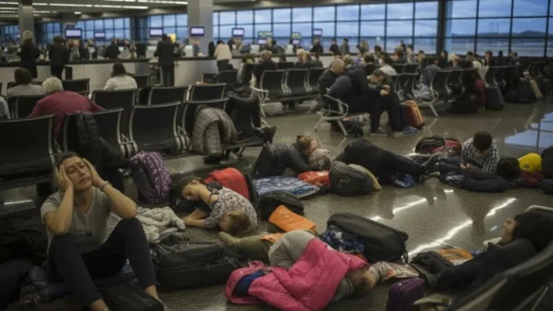 Major Airlines Cancel Eight Key Flights, Disrupting Travel to Sydney, Dubai, and More