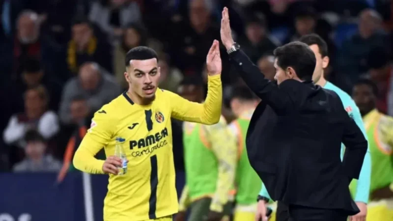 Mikautadze and Marcelino Thank OL and OM at Villarreal