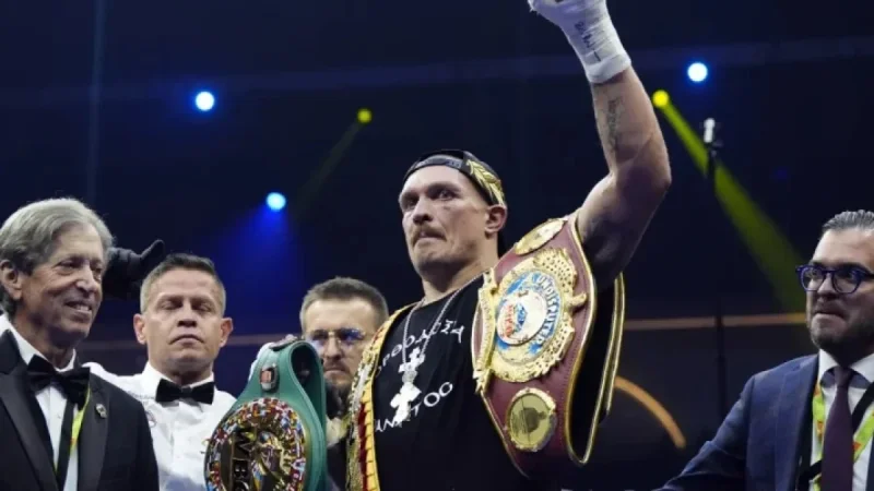 Oleksandr Usyk to Defend Heavyweight Title Against Rico Verhoeven