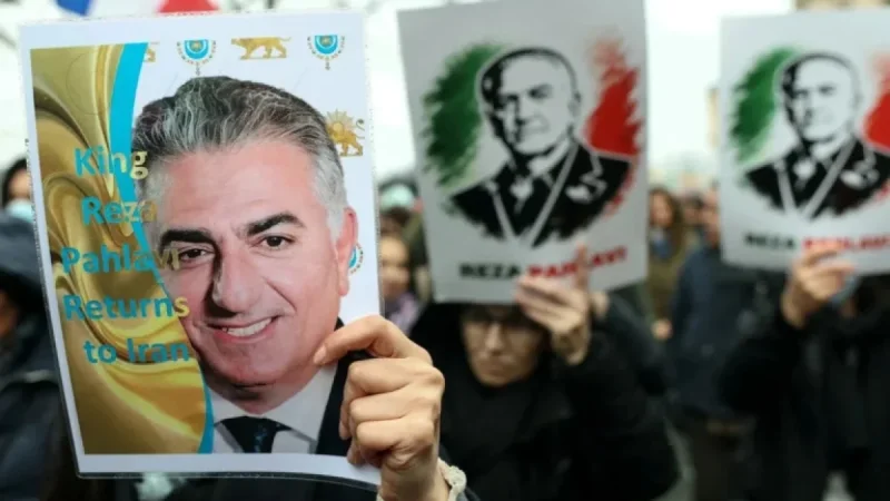 Voice of America Highlights Iran Protests, Omits Noted Dissident
