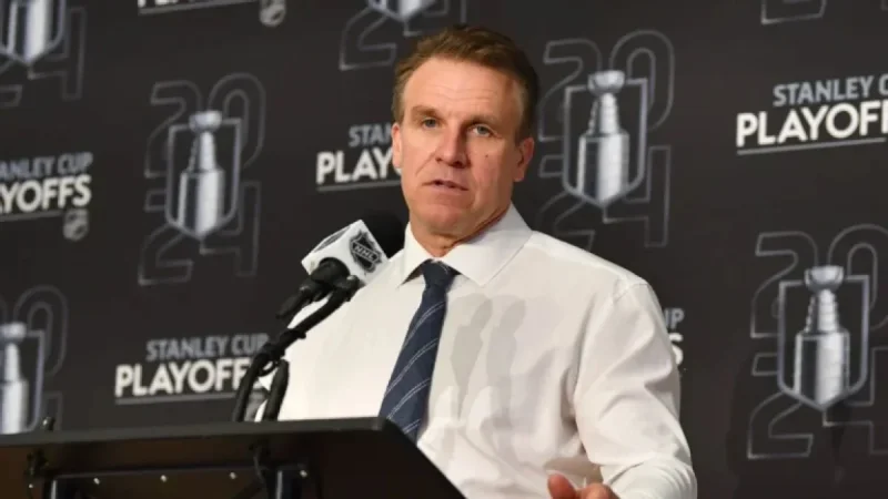 Los Angeles Kings Dismiss Jim Hiller, Elevate D.J. Smith to Coach