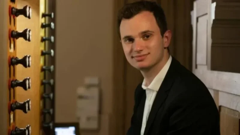Notre-Dame Organist Set to Perform in Bergerac
