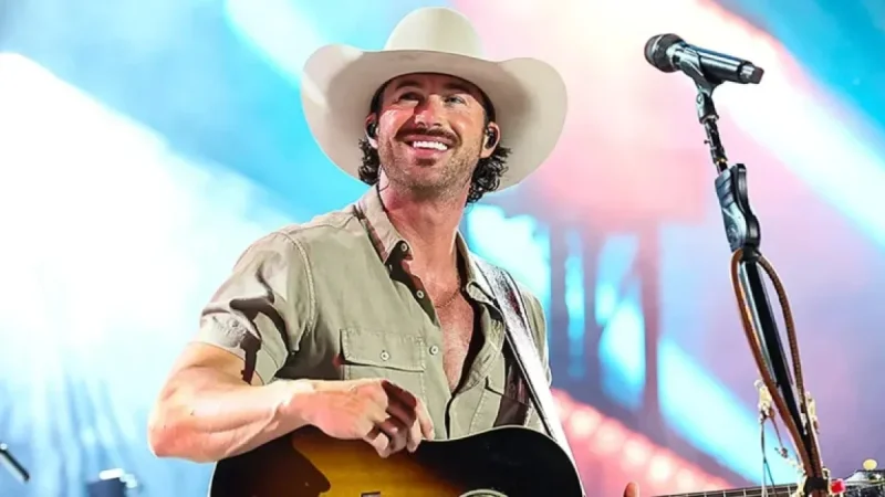 Riley Green Opts for Alabama Farm Life Over Nashville Fame