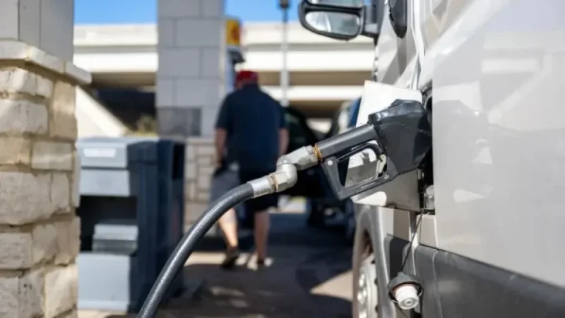 Gas Prices Rise Amid Ongoing Conflict with Iran