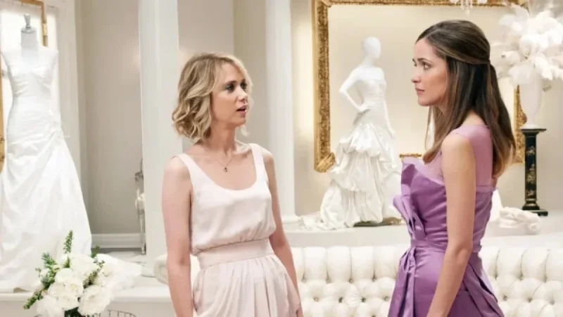 Rose Byrne, Kristen Wiig Celebrate ‘Bridesmaids,’ Friendship, and Space Launch Ambitions