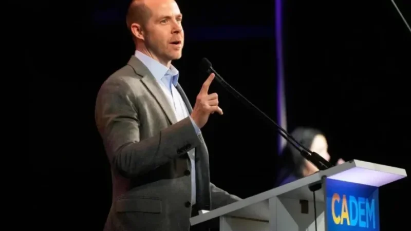 California Democratic Leader Calls on Weak Gubernatorial Hopefuls to Withdraw