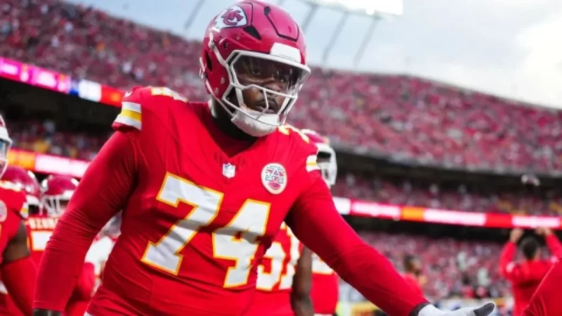 Chiefs to Release Right Tackle Jawaan Taylor: Report
