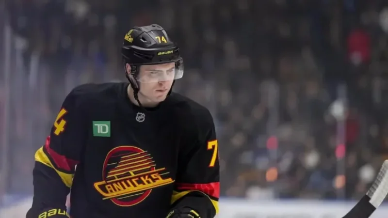 DeBrusk Criticizes Canucks’ Rebuild: ‘I Can’t Accept It’