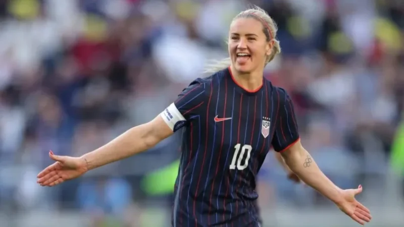 Lindsey Heaps Leads USWNT Victory at SheBelieves Cup; Rodman Injured