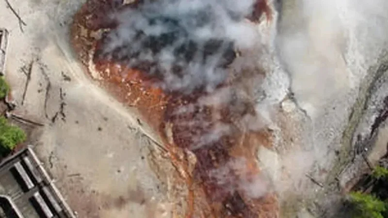 Echinus Geyser Erupts Again — Return Reveals a Fragile, Short-Lived Comeback