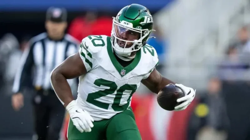 Jets place franchise tag on RB Breece Hall ahead of deadline
