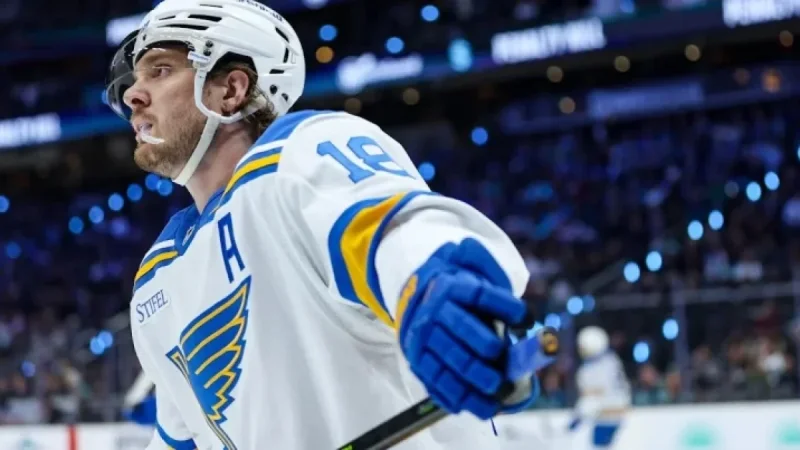 Bruins Face Significant Robert Thomas Trade Demand
